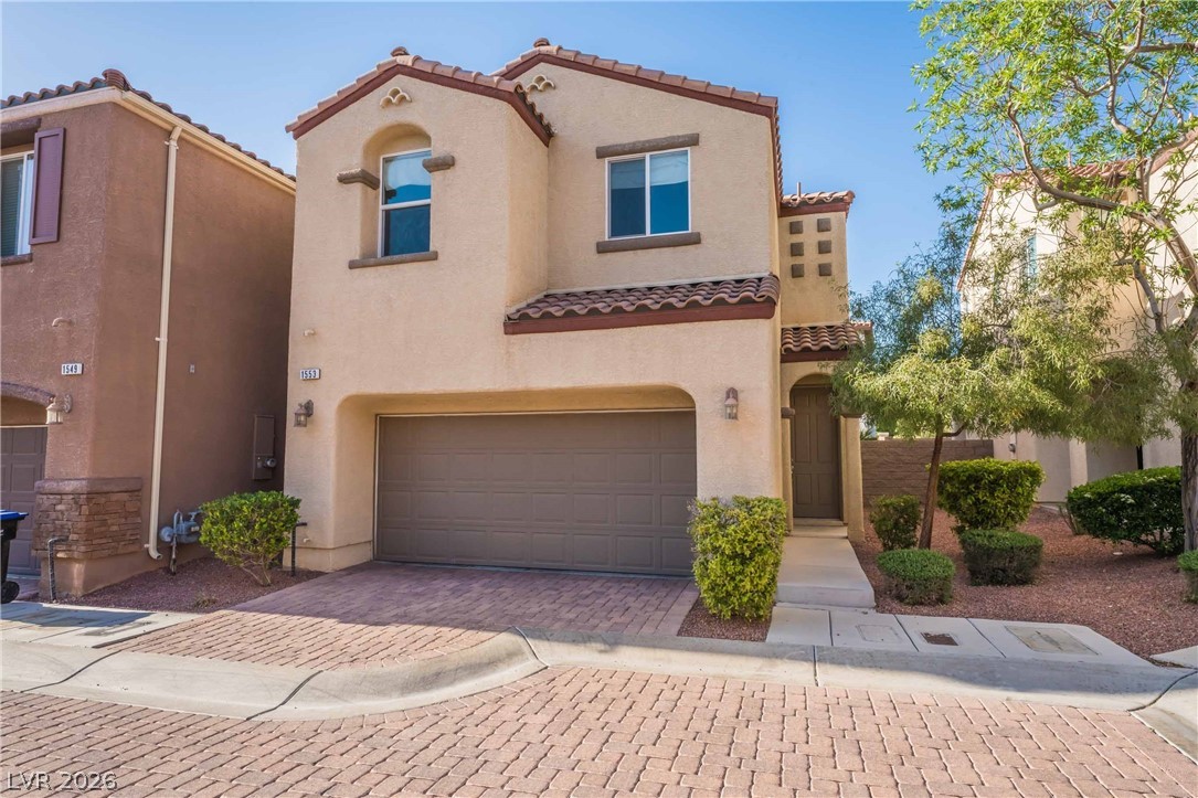 1553 RAZELLA Court