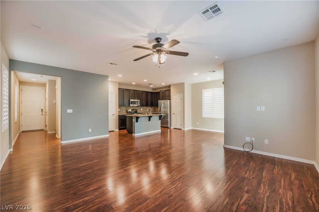 1553 RAZELLA Court