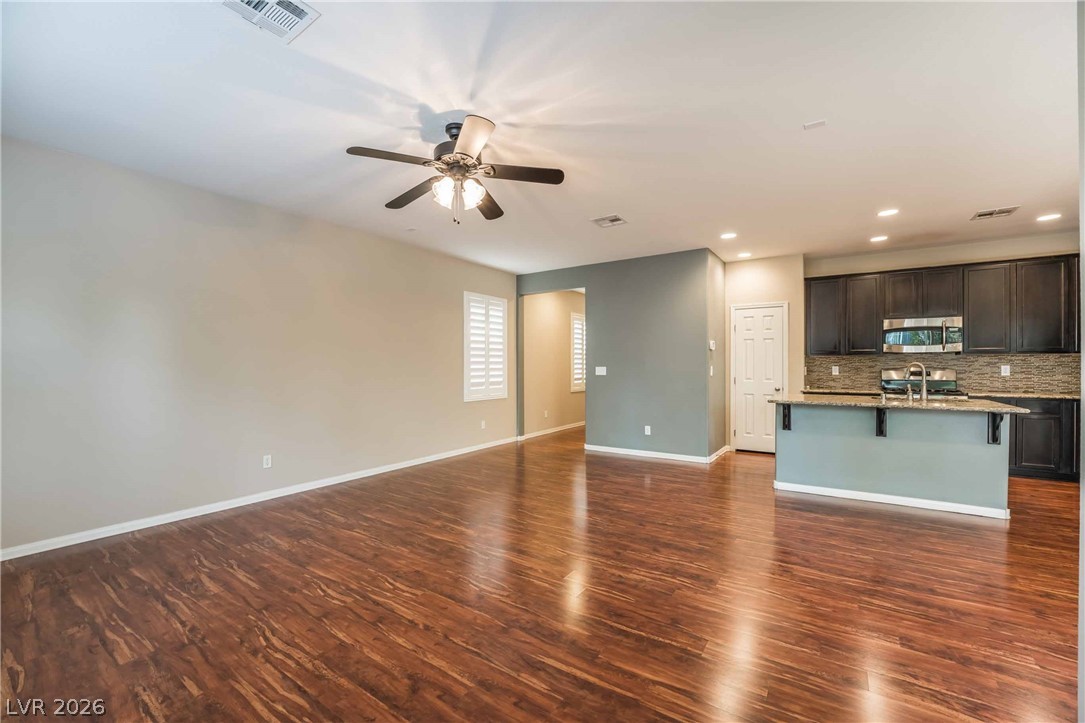 1553 RAZELLA Court