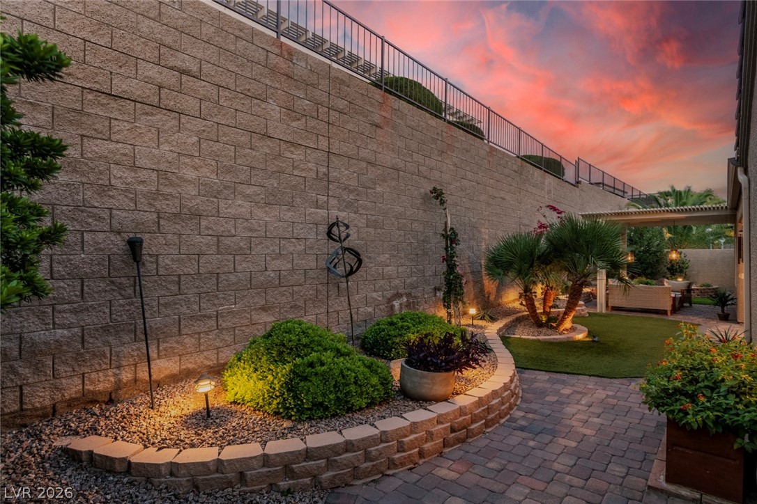 2040 Fort Halifax Street