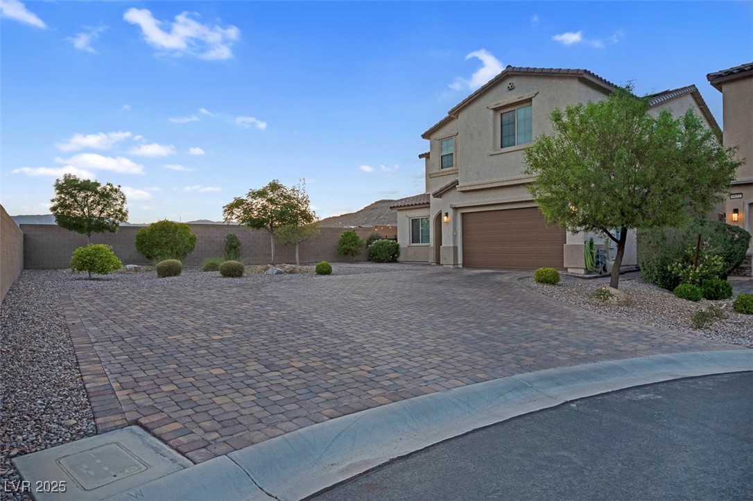 9654 Starfish Reef Way, Las Vegas, Nevada image 2