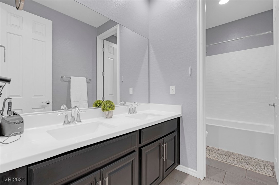 9654 Starfish Reef Way, Las Vegas, Nevada image 41