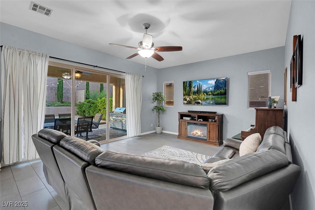 9654 Starfish Reef Way, Las Vegas, Nevada image 16