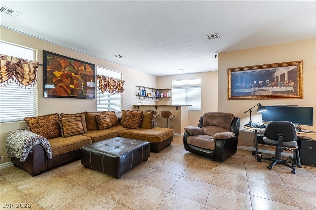 3917 Canary Cedar Street