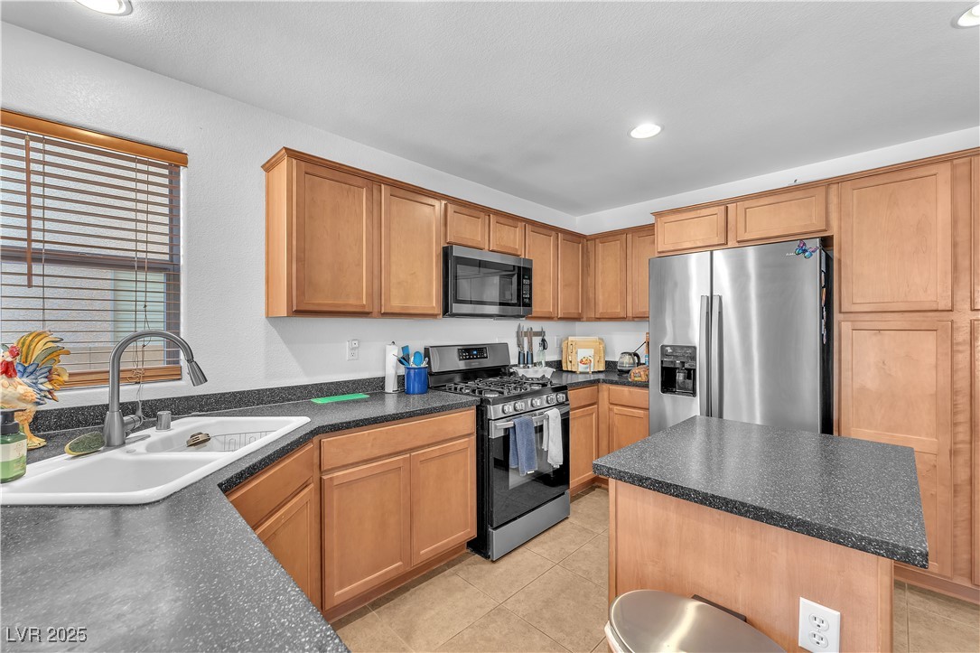 756 Arden Valley Avenue, Henderson, Nevada image 4