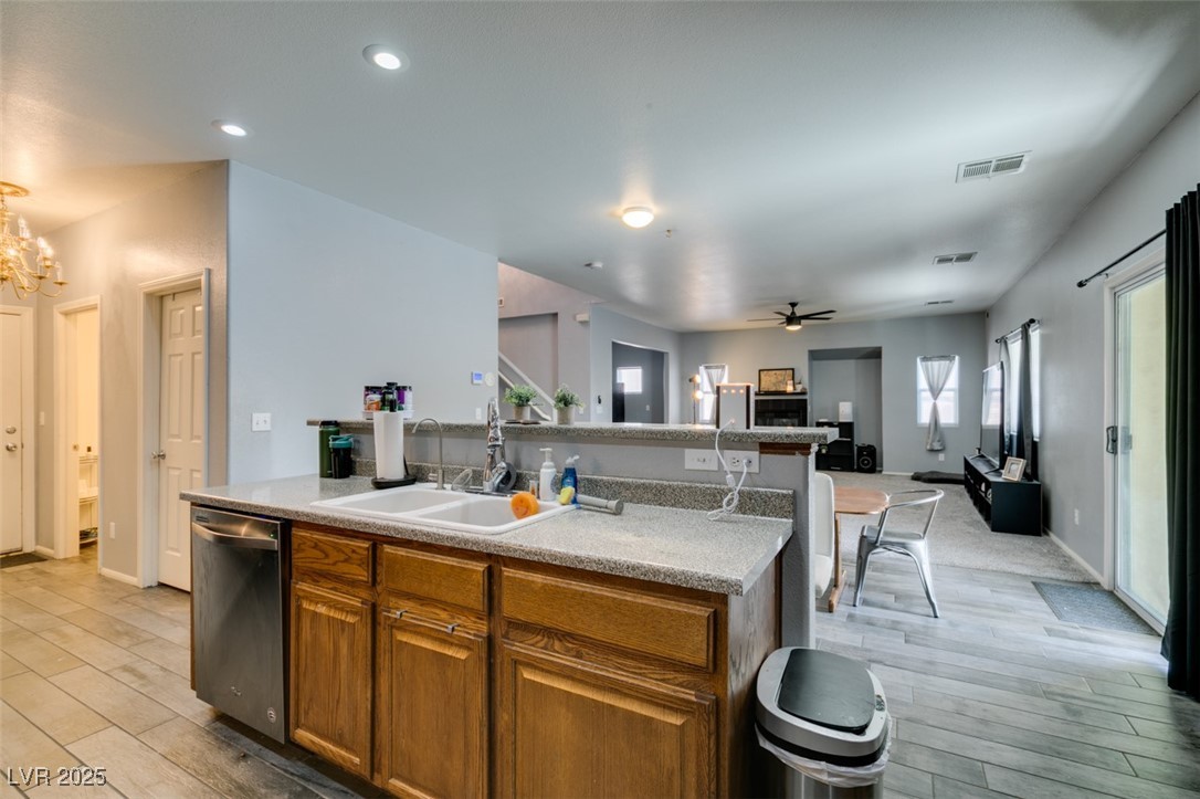 6052 Puesta Del Sol Street, North Las Vegas, Nevada image 23