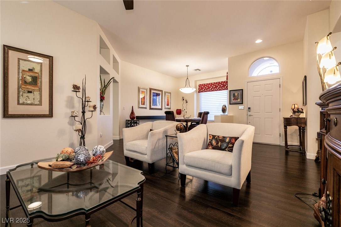 Las Vegas, Nevada 89134, United States, 2 Bedrooms Bedrooms, ,2 BathroomsBathrooms,Residential,Active,250171