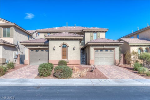 Homes For Sale - 8212 Chimney Bluffs Street<br/> Clark County, North Las Vegas, NV 89085