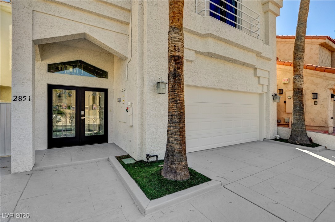 2851 Queens Courtyard Drive