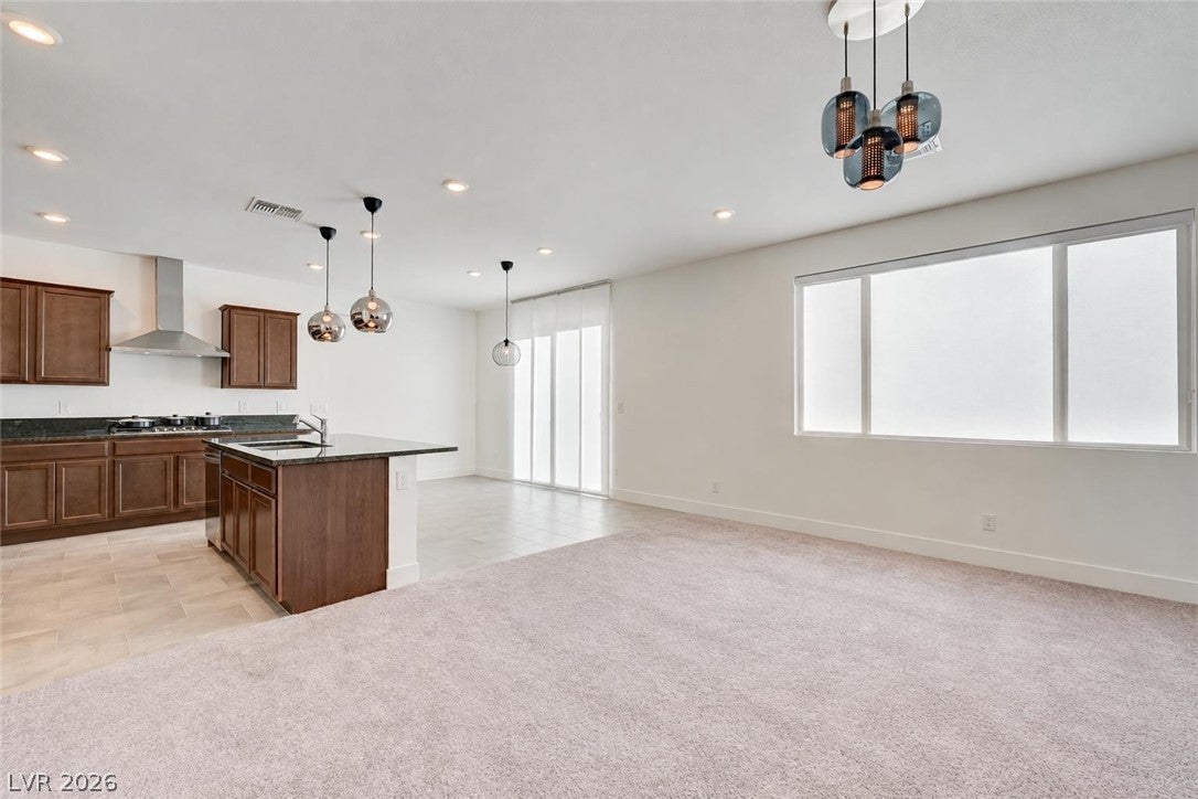 7823 Lacemaker Court