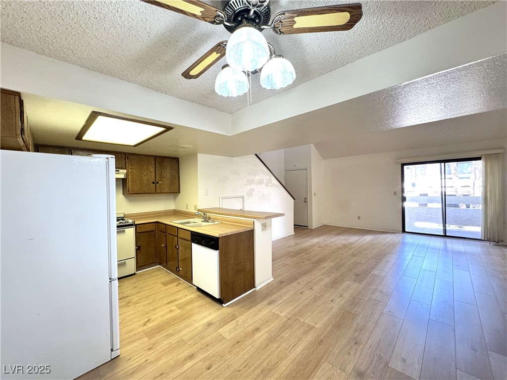3811 Desert Marina Drive #132, Laughlin, Nevada image 6