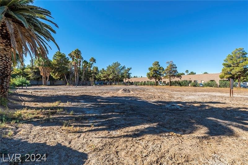 3515 E Sunset Road