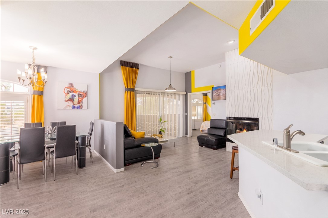 7400 W FLAMINGO Road 2006
