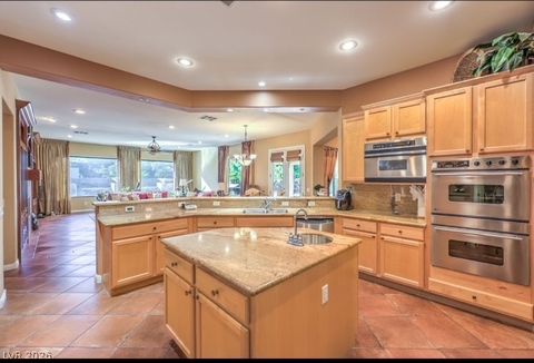 Tiny photo for 7 Holly Tree Court, Henderson, NV 89052 (MLS # 2785594)