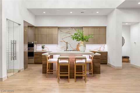 Tiny photo for 521 Overlook Rim Drive, Henderson, NV 89012 (MLS # 2722471)