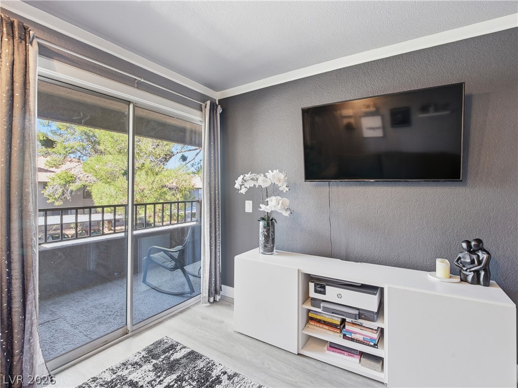 2606 S Durango Drive 258