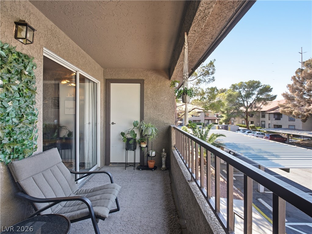 2606 S Durango Drive 258