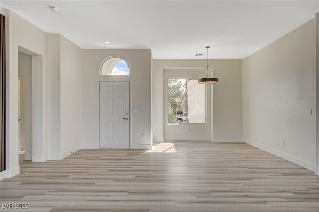 10100 Folsom Drive, Las Vegas, Nevada image 11