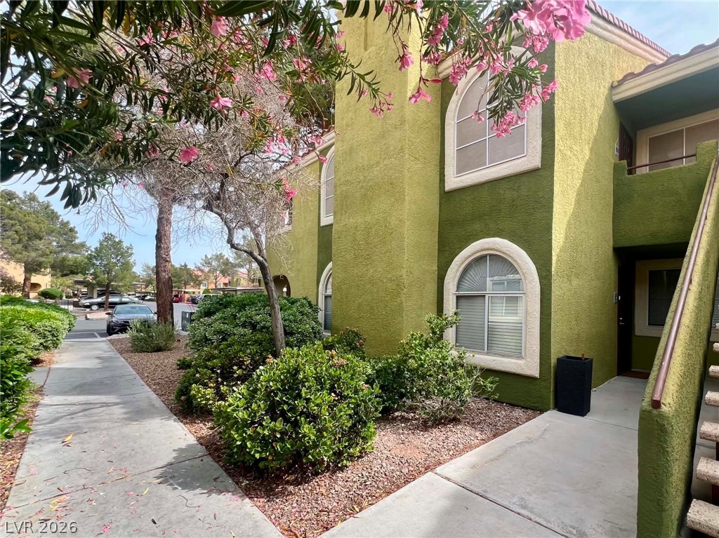 7950 W Flamingo Road 1037
