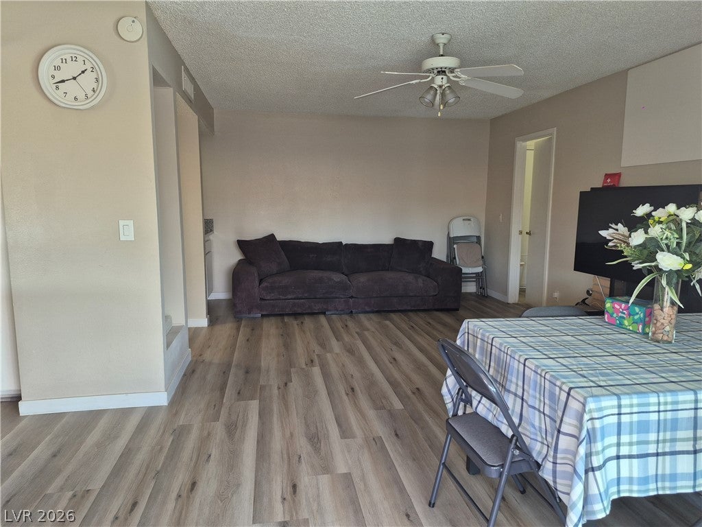5849 W Cherokee