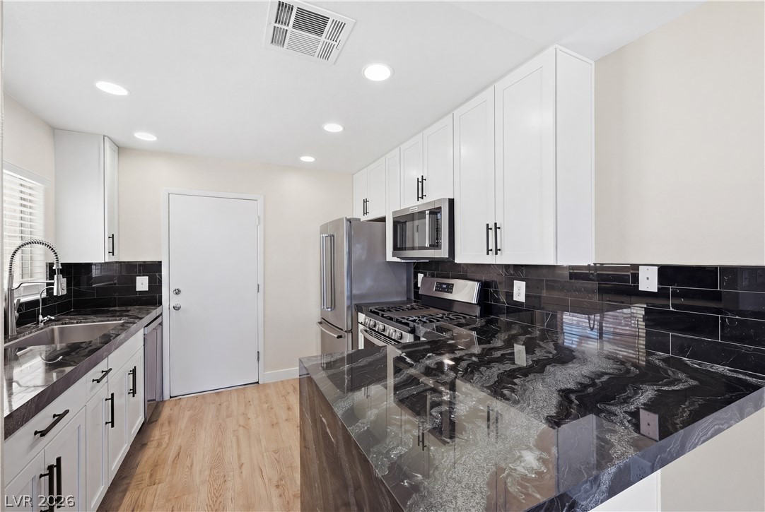 3545 Casa Real Way