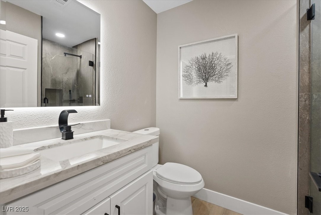 Henderson, Nevada 89052, United States, 5 Bedrooms Bedrooms, ,4 BathroomsBathrooms,Residential,Active,201980