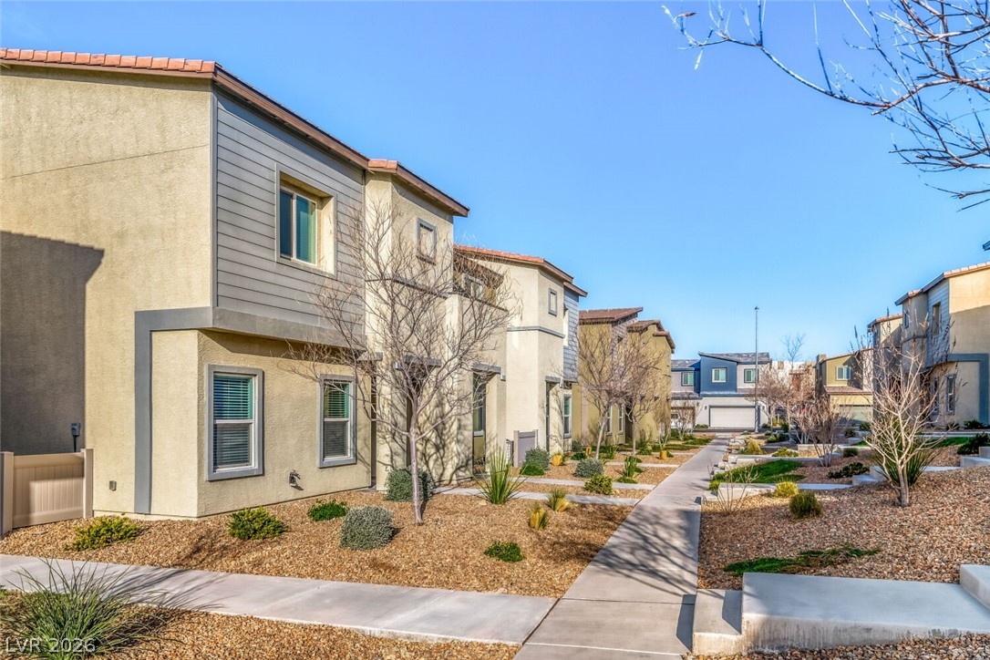 535 Thistleberry Avenue