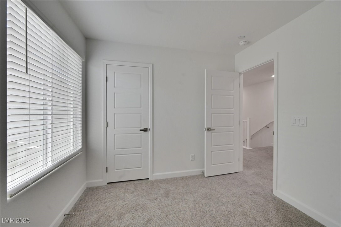 Las Vegas, Nevada 89115, United States, 3 Bedrooms Bedrooms, ,2 BathroomsBathrooms,Residential,Active,13168