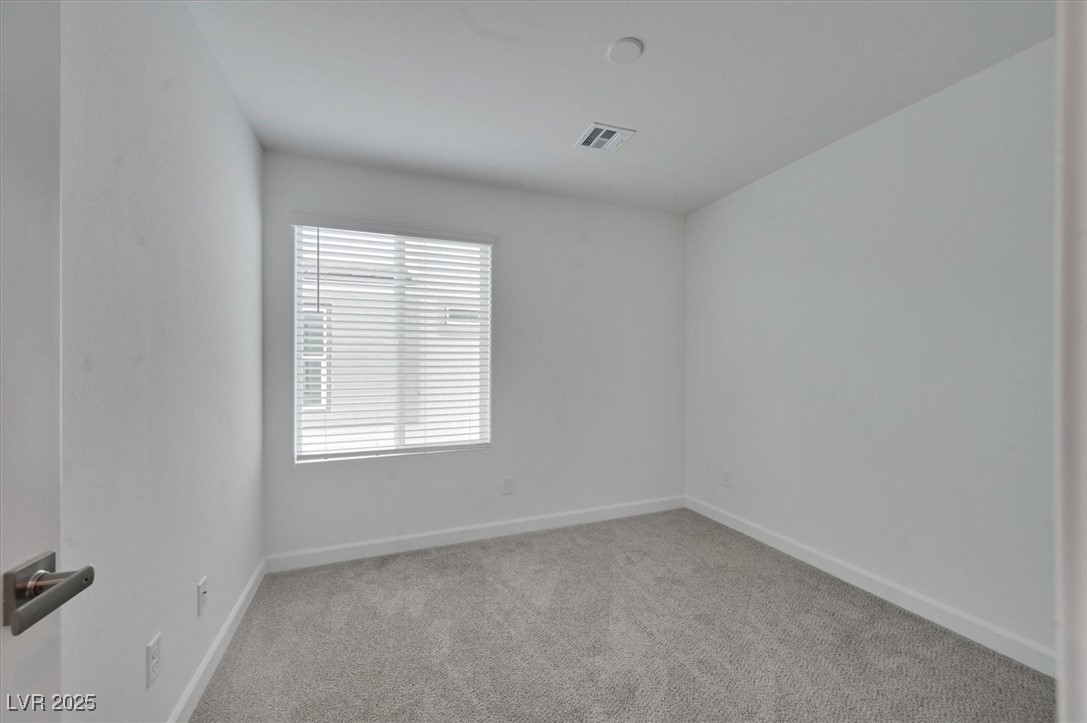 Las Vegas, Nevada 89115, United States, 3 Bedrooms Bedrooms, ,2 BathroomsBathrooms,Residential,Active,13168