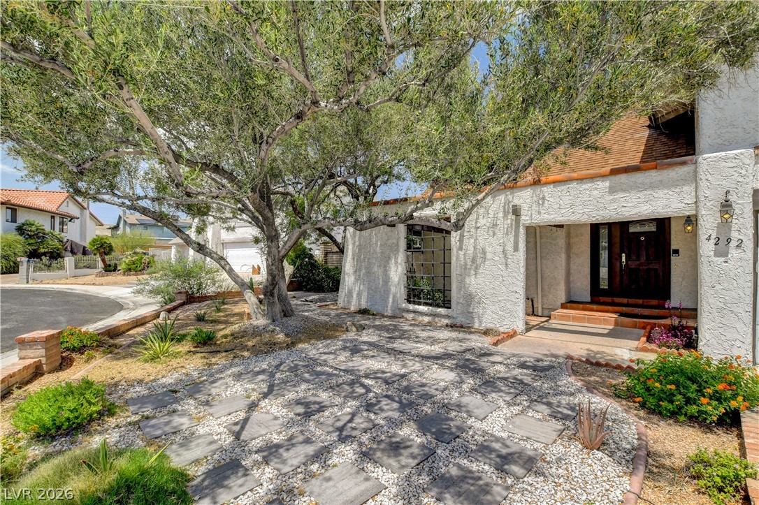 4292 Segovia Terrace