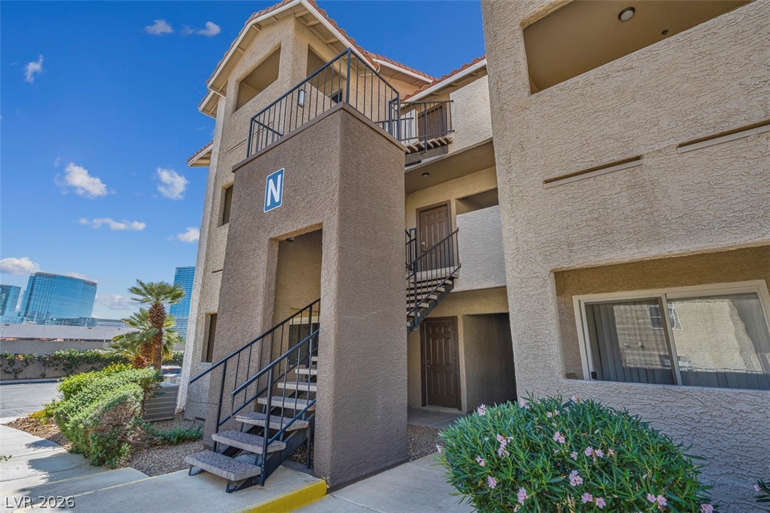 4200 S Valley View Boulevard 1069