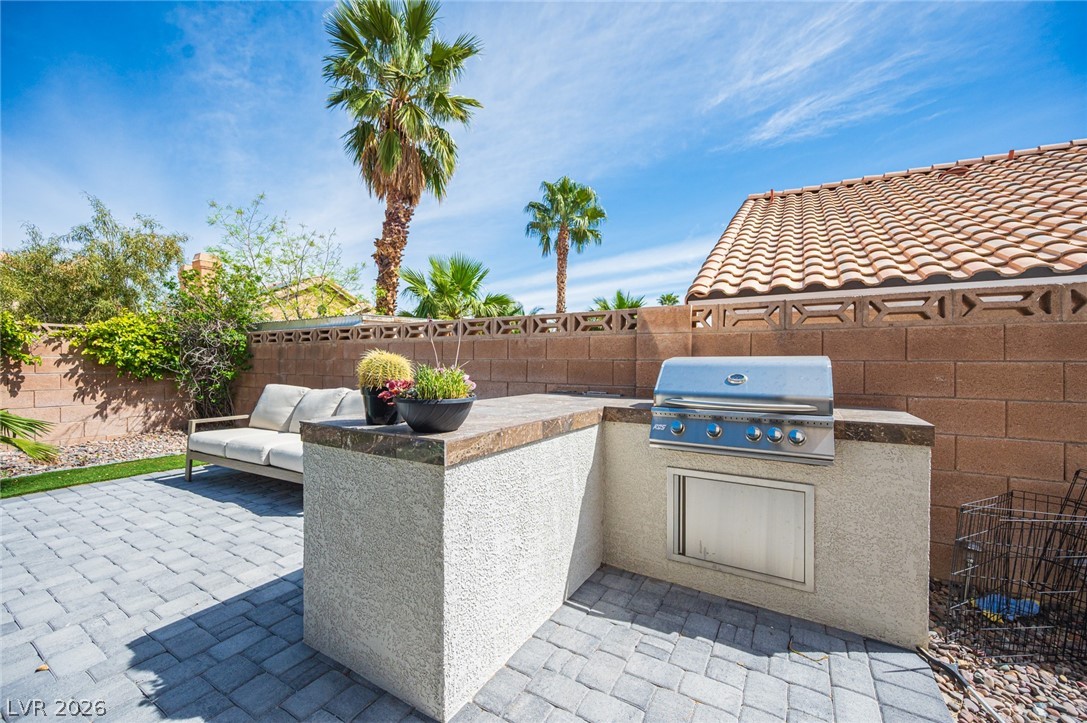 9324 Mist Flower Circle