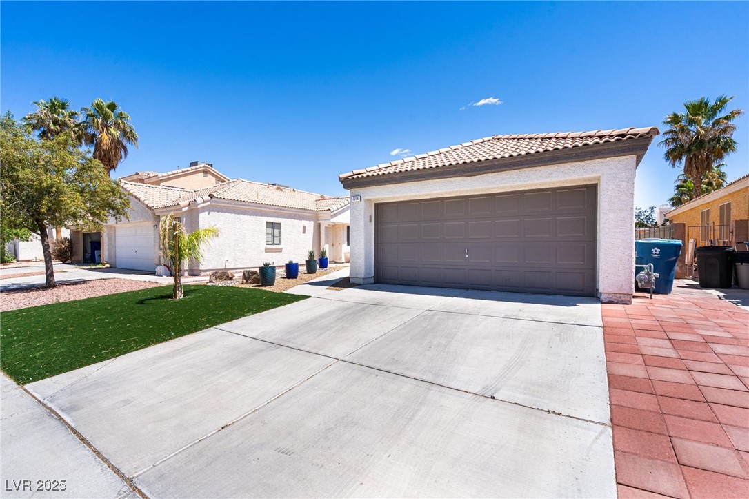 Las Vegas, Nevada 89119, United States, 2 Bedrooms Bedrooms, ,2 BathroomsBathrooms,Residential,Active,169423