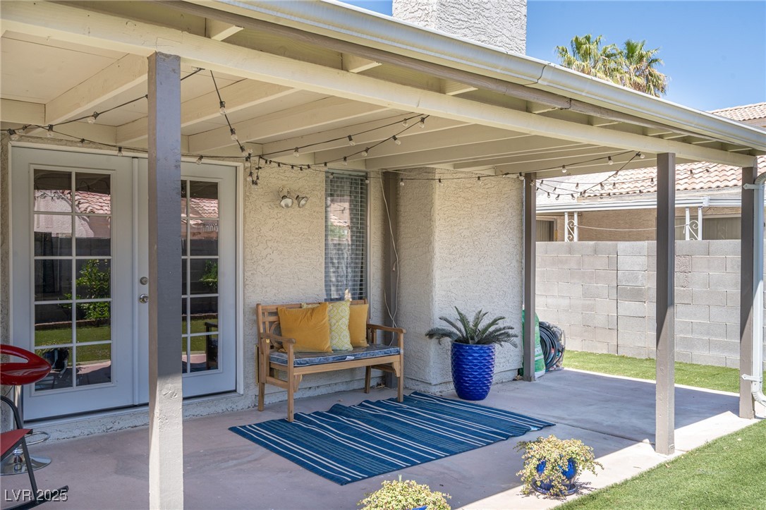 Las Vegas, Nevada 89119, United States, 2 Bedrooms Bedrooms, ,2 BathroomsBathrooms,Residential,Active,169423