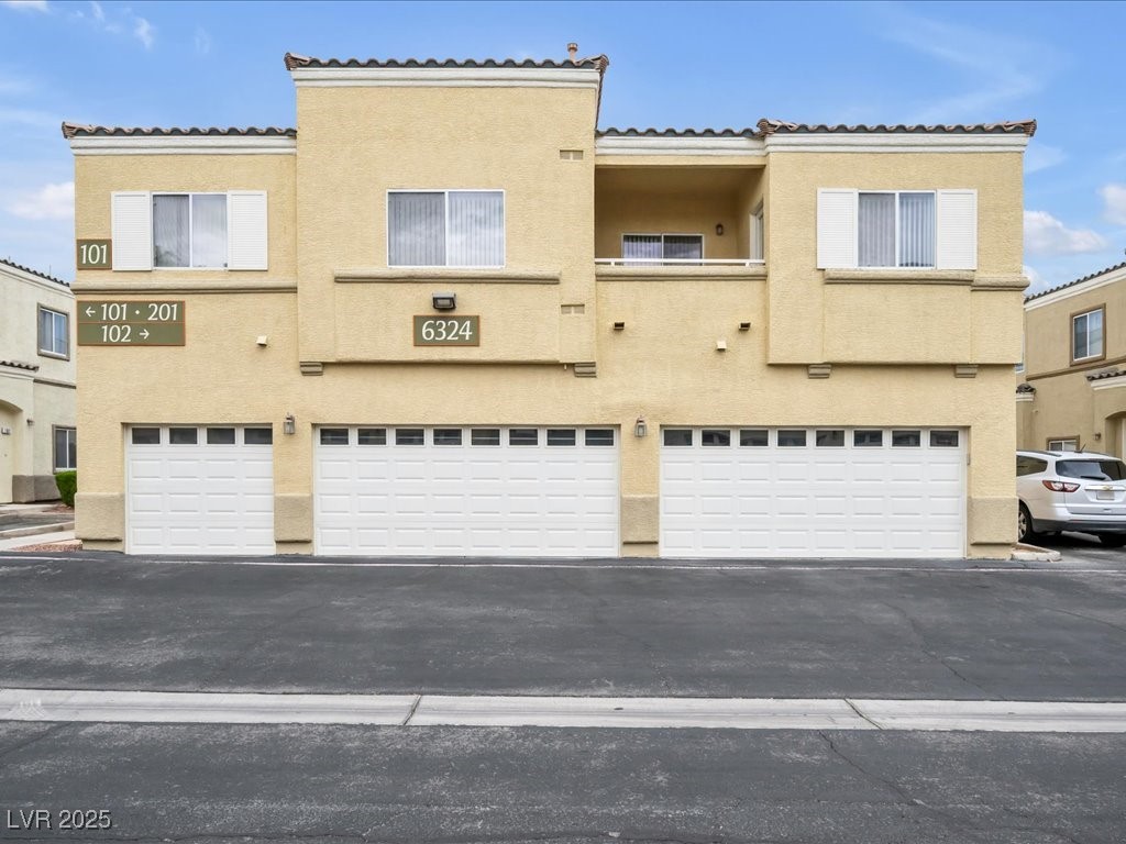 6324 Desert Leaf Street 3