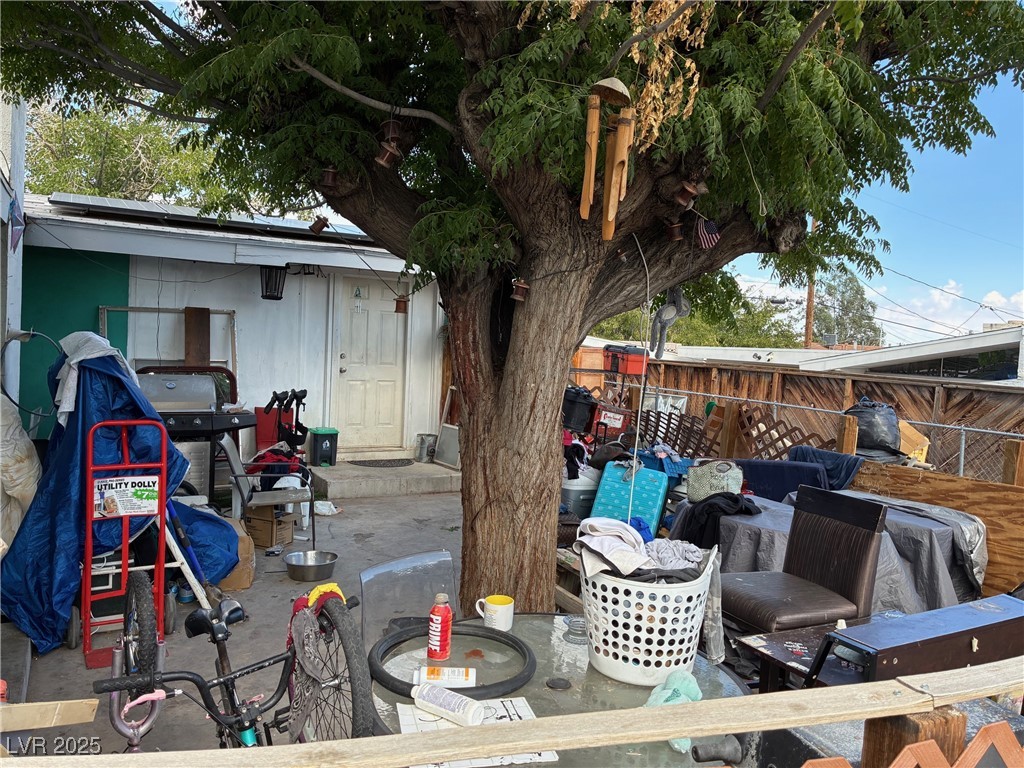 5326 Evergreen Avenue