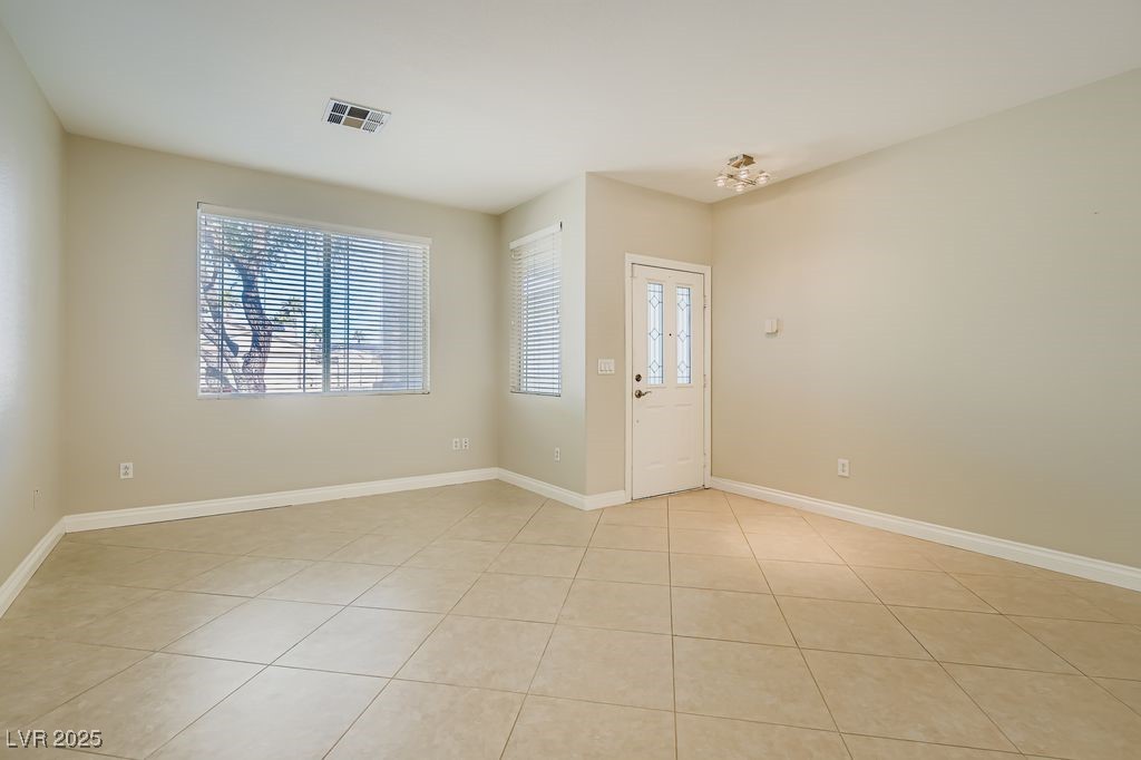 183 Apache Tear Court