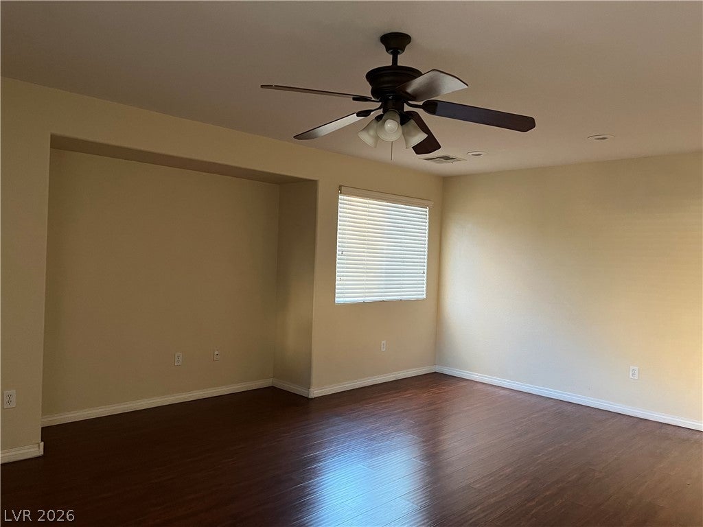 8279 AMPHORA Street 0