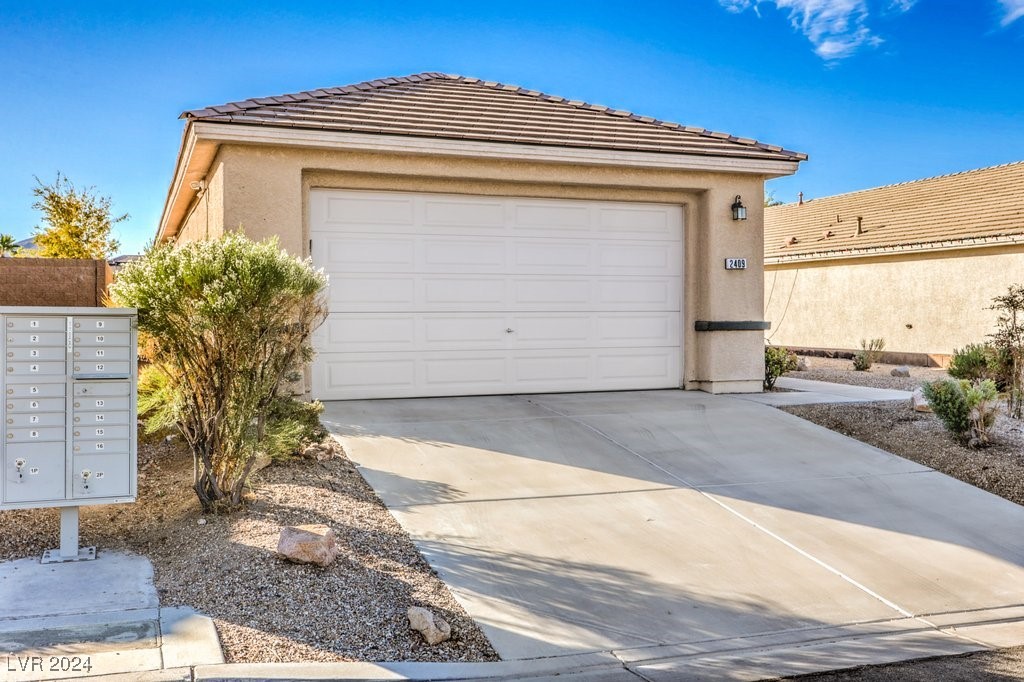 2409 Sturrock Drive, Henderson, Nevada image 3