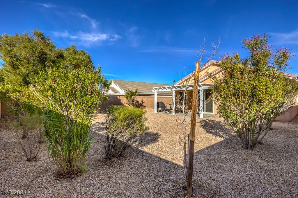 2409 Sturrock Drive, Henderson, Nevada image 36