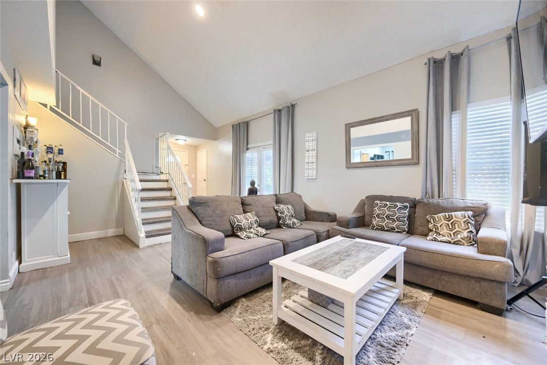1729 Palo Alto Circle