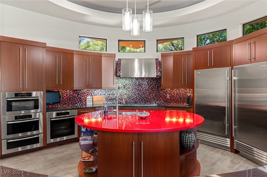 Las Vegas, Nevada 89141, United States, 5 Bedrooms Bedrooms, ,6 BathroomsBathrooms,Residential,Active,248366