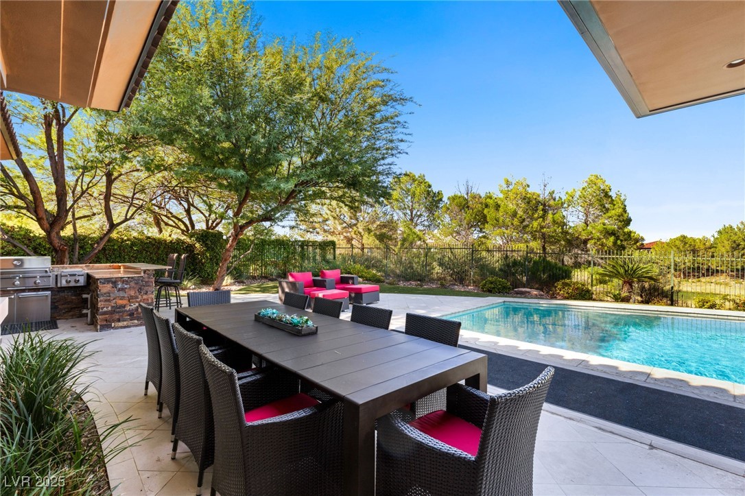 Las Vegas, Nevada 89141, United States, 5 Bedrooms Bedrooms, ,6 BathroomsBathrooms,Residential,Active,248366