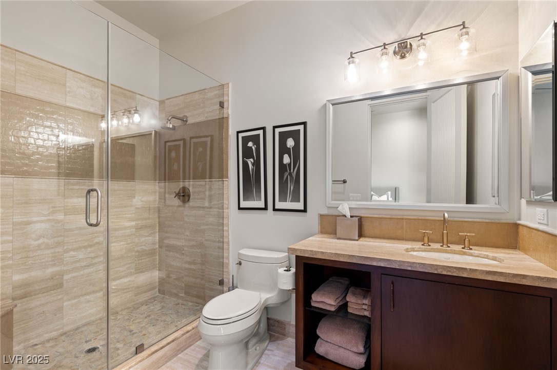 Las Vegas, Nevada 89141, United States, 5 Bedrooms Bedrooms, ,6 BathroomsBathrooms,Residential,Active,248366