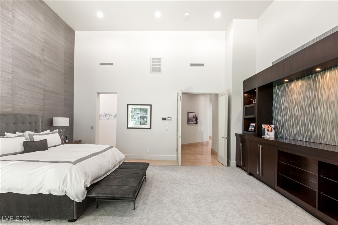 Las Vegas, Nevada 89141, United States, 5 Bedrooms Bedrooms, ,6 BathroomsBathrooms,Residential,Active,248366