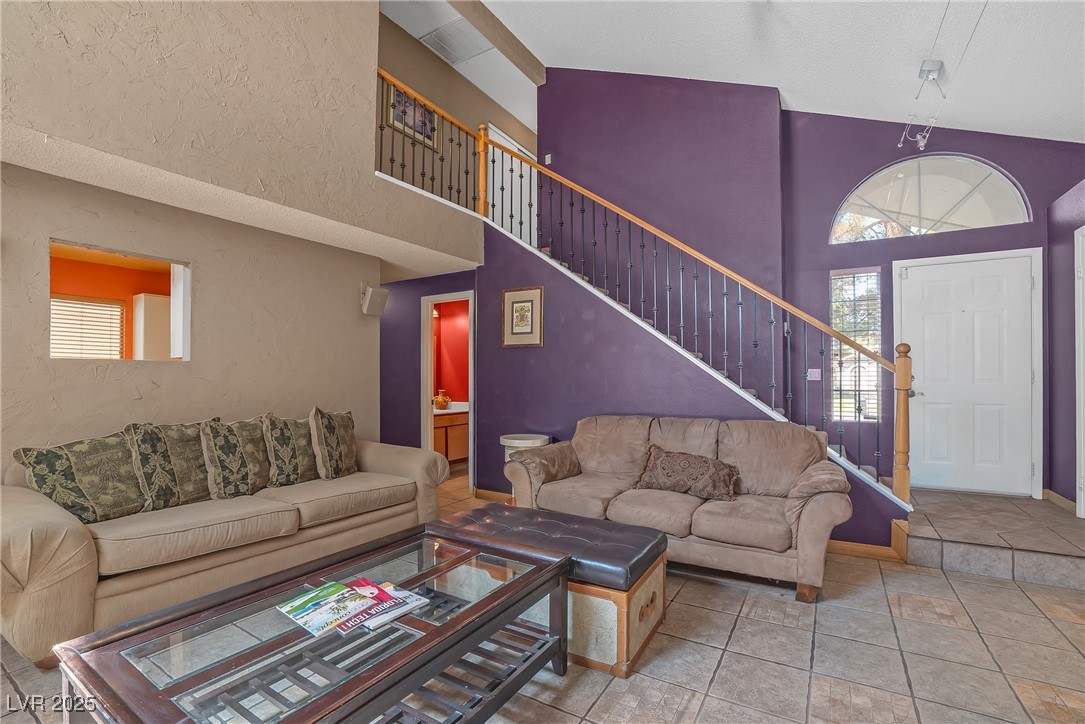 2819 Prickley Pear Drive, Henderson, Nevada image 4