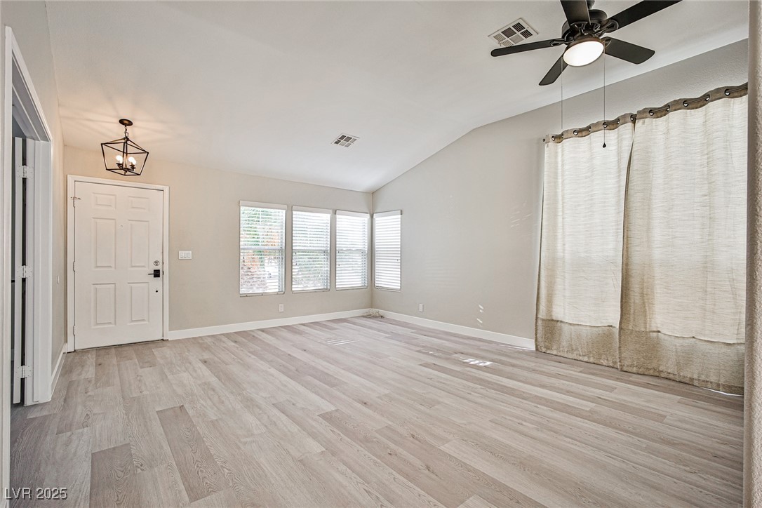 9514 Teton Vista Avenue