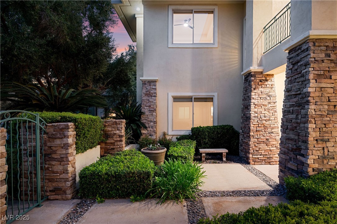 605 Canyon Greens Drive Drive, Las Vegas, Nevada image 6