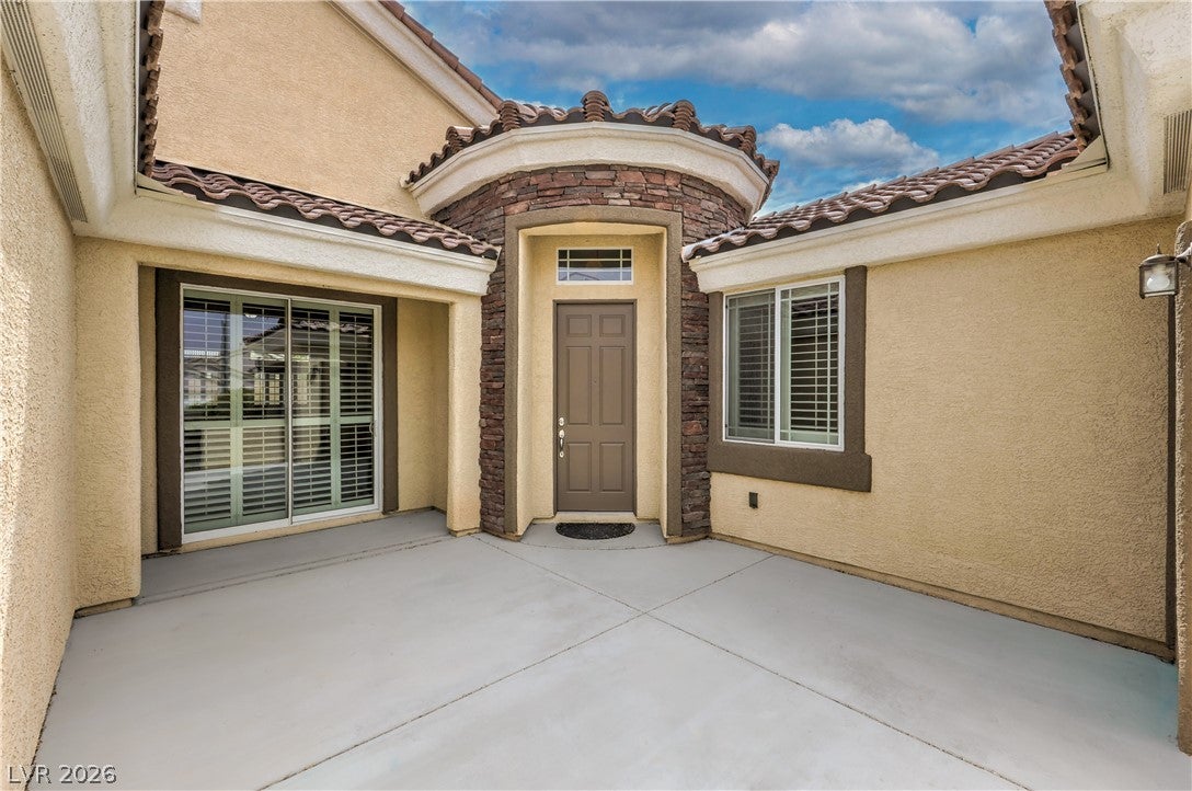 5924 Bullboat Court