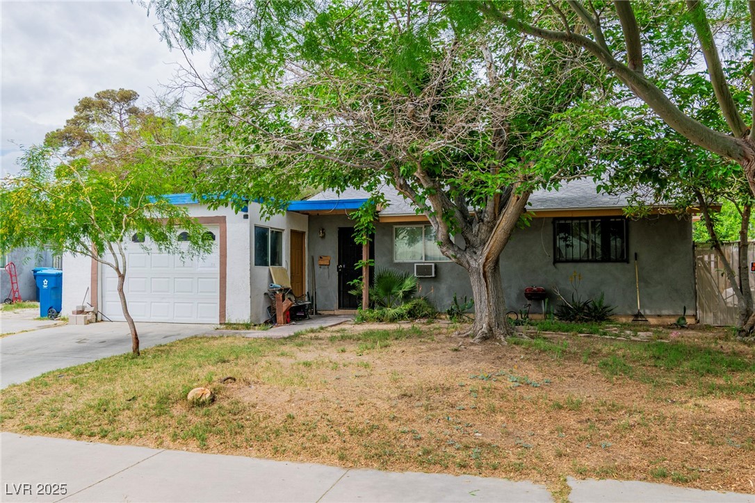 5600 W Bartlett Avenue, Las Vegas, Nevada image 2
